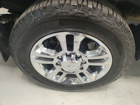 Used 2019 Chevrolet Silverado 2500 High Country w/ Duramax Plus Package AWD/4WD image 3