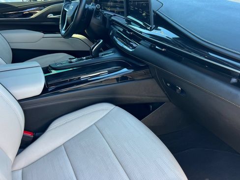Used 2023 Cadillac Escalade Sport w/ LPO, ONYX Package AWD/4WD image 19