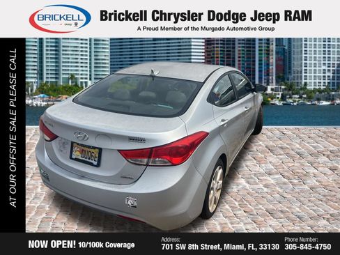 Used 2013 Hyundai Elantra Limited FWD image 16
