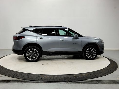 Used 2025 Chevrolet Blazer RS image 8
