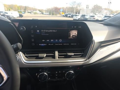 New 2026 Chevrolet Trax ACTIV w/ Driver Confidence Package FWD image 21
