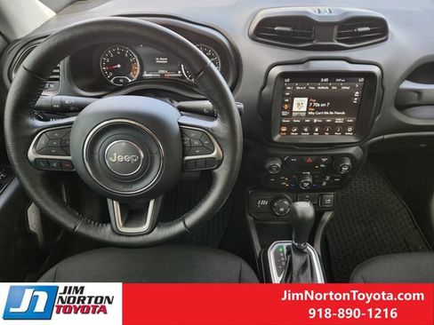 Used 2022 Jeep Renegade Latitude w/ Convenience Group AWD/4WD image 27