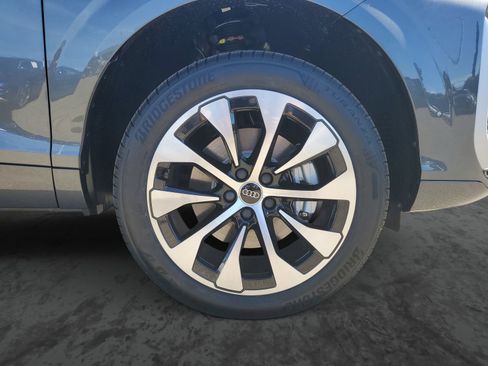 New 2026 Audi Q3 quattro 2.0T image 6