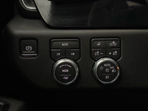 New 2026 GMC Sierra 1500 Elevation w/ Elevation Premium Package AWD/4WD image 21