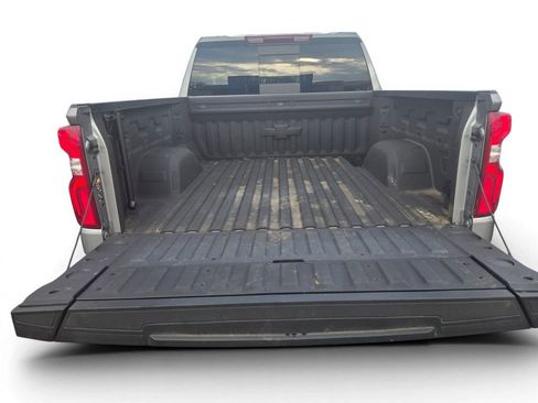 Used 2024 Chevrolet Silverado 1500 LTZ AWD/4WD image 5