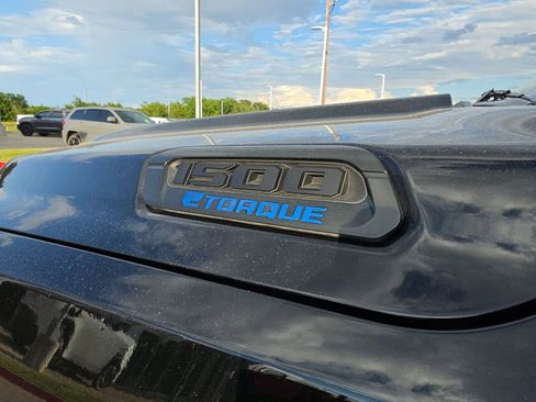 Used 2022 RAM 1500 Lone Star AWD/4WD image 11
