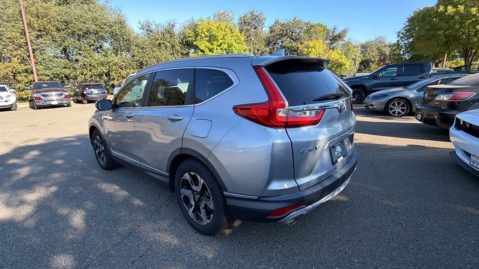 Used 2019 Honda CR-V Touring image 7
