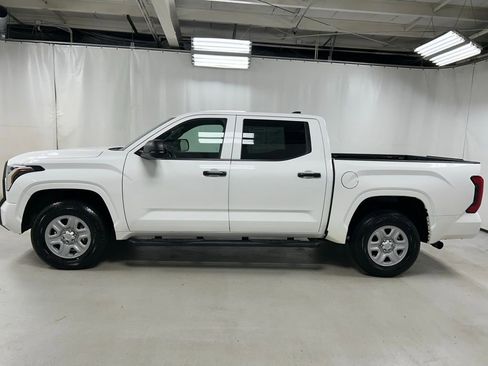 Used 2025 Toyota Tundra SR w/ SR Tow Package image 8