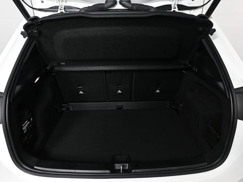 Certified 2026 Mercedes-Benz GLA 250 image 31