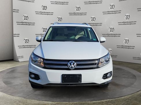 Used 2015 Volkswagen Tiguan SEL image 8
