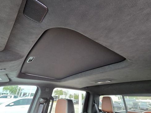 Used 2023 GMC Sierra 1500 Denali Ultimate image 8