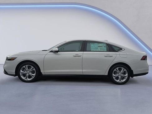 New 2025 Honda Accord LX image 2