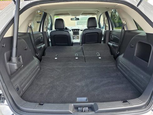 Used 2013 Ford Edge SEL image 12