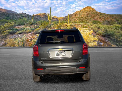 Used 2017 Chevrolet Equinox LT w/ Convenience Package FWD image 9
