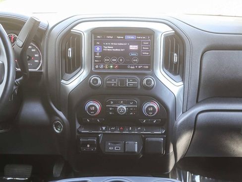 Used 2023 Chevrolet Silverado 2500 LTZ AWD/4WD image 11