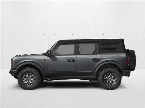 New 2026 Ford Bronco Badlands AWD/4WD image 3