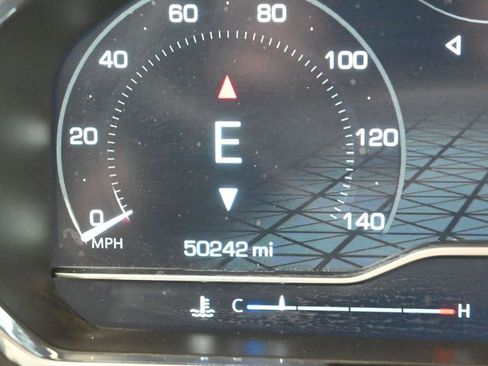 Used 2022 GMC Sierra 1500 Elevation w/ Elevation Premium Package image 15