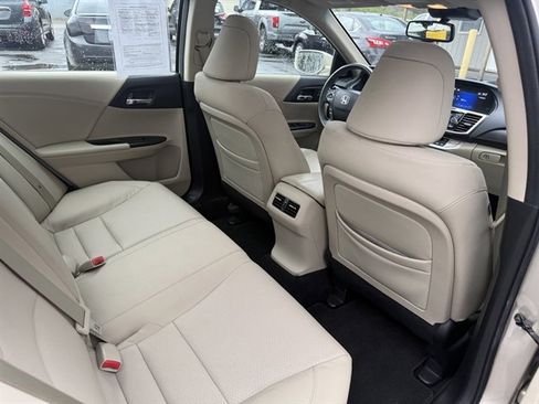 Used 2013 Honda Accord EX-L image 41