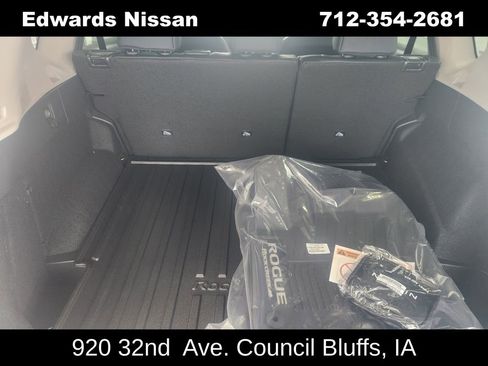 New 2026 Nissan Rogue Rock Creek image 13