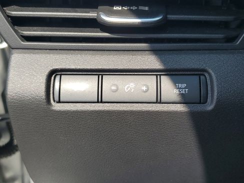 Certified 2024 Nissan Altima 2.5 SR FWD image 22