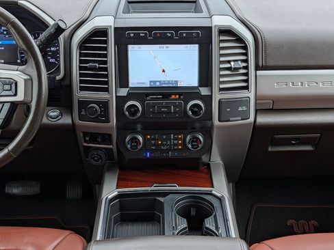 Used 2020 Ford F250 King Ranch w/ King Ranch Ultimate Package AWD/4WD image 15