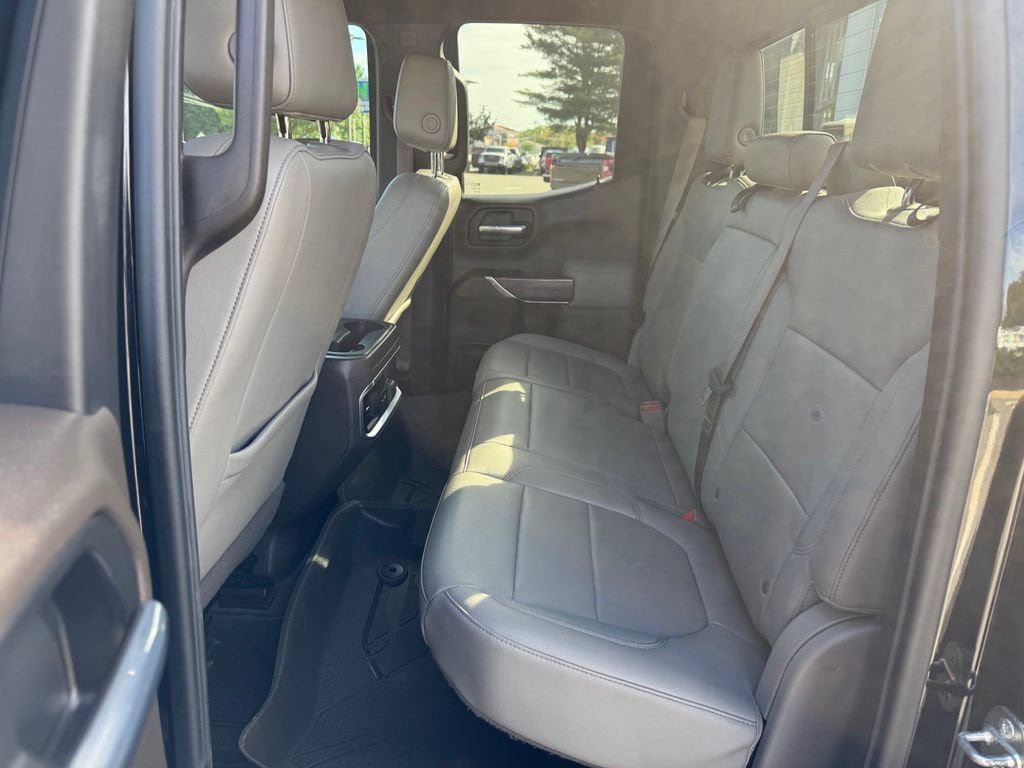Used 2020 Chevrolet Silverado 1500 LTZ w/ LTZ Plus Package AWD/4WD image 25