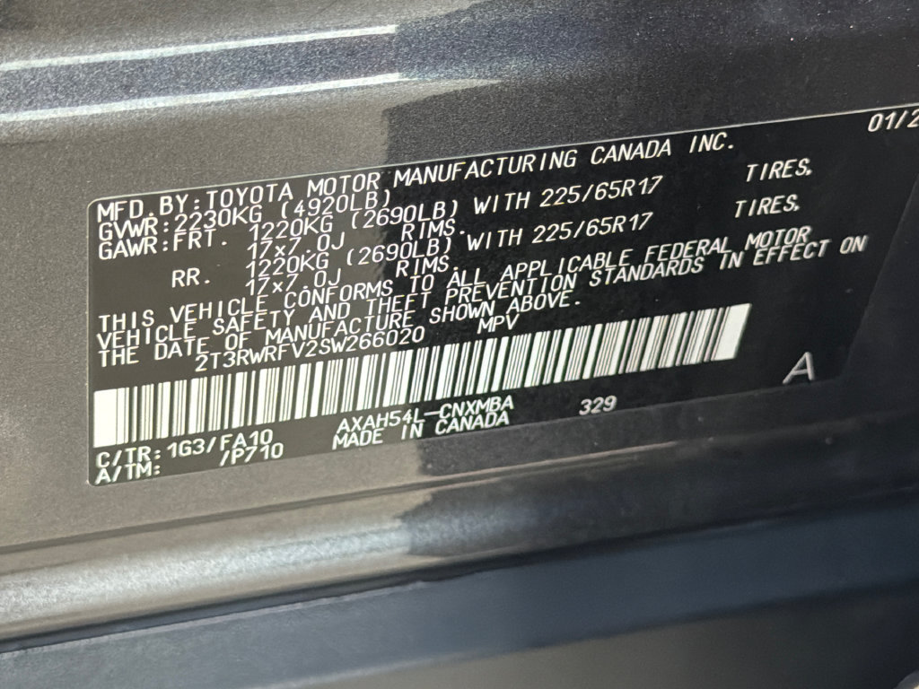 Used 2025 Toyota RAV4 XLE w/ Weather Package AWD/4WD image 34