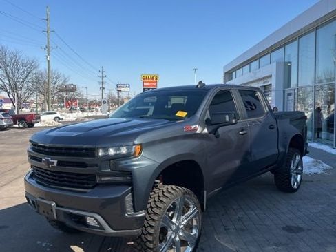Used 2019 Chevrolet Silverado 1500 RST w/ All-Star Edition image 17