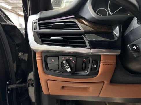 Used 2017 BMW X5 xDrive50i image 16