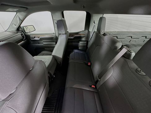 Used 2024 GMC Sierra 1500 Elevation AWD/4WD image 11