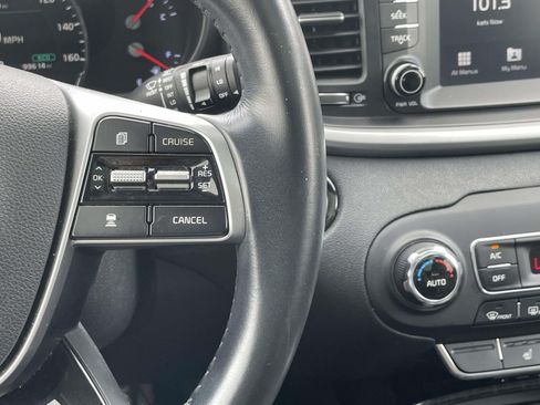 Used 2019 Kia Sorento EX FWD image 24