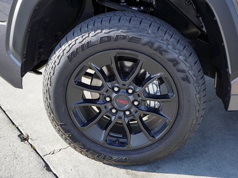 Used 2025 Toyota Tundra SR5 w/ SR5 Convenience Package image 12