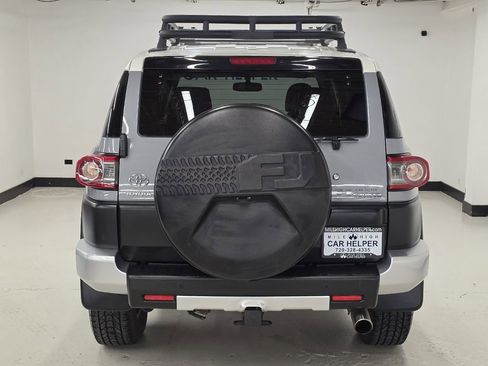 Used 2014 Toyota FJ Cruiser Upgrade Package w/ Upgrade Package image 17