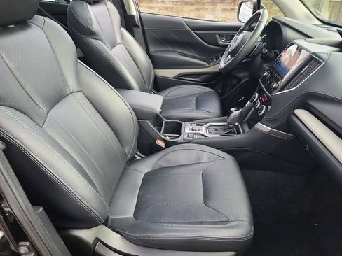 Used 2022 Subaru Forester Limited image 20
