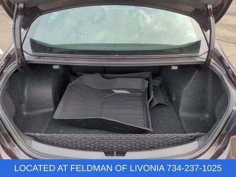 Used 2020 Chevrolet Malibu LT FWD image 30