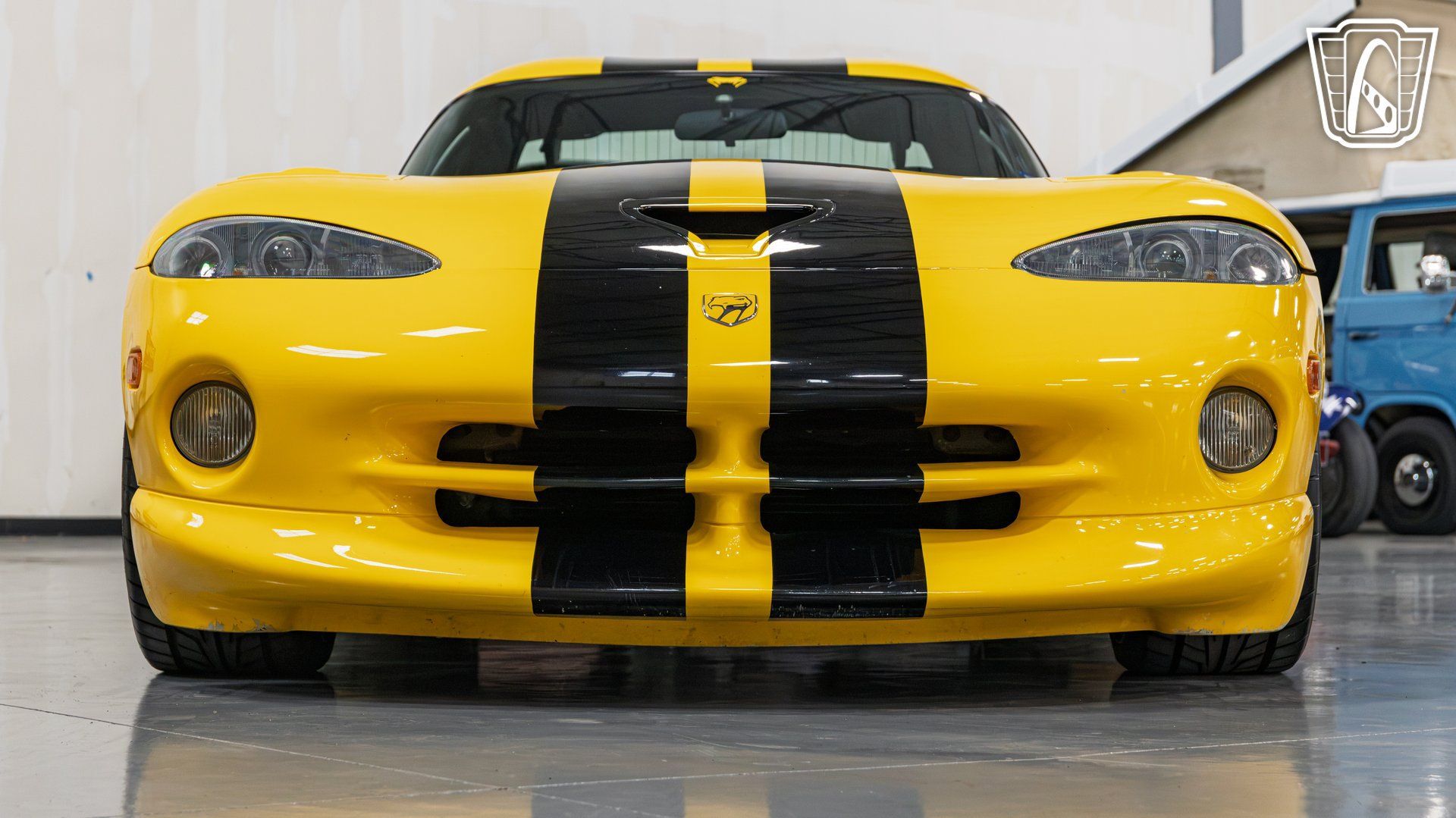 Used 2001 Dodge Viper GTS RWD image 4