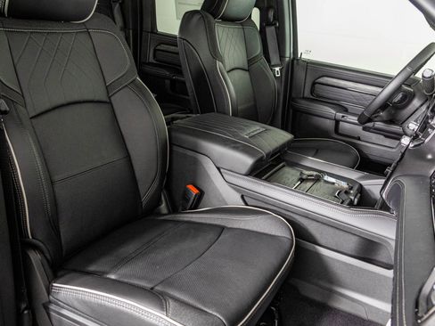 New 2026 RAM 2500 Limited AWD/4WD image 42