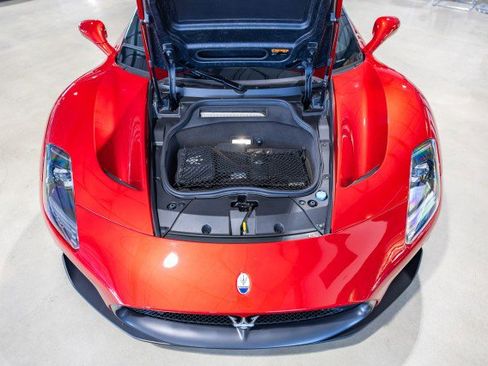 Used 2023 Maserati MC20 Coupe image 27