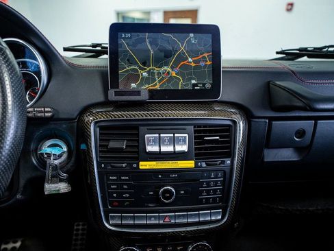 Used 2017 Mercedes-Benz G 63 AMG 4MATIC image 39