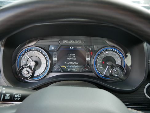 Used 2022 RAM 1500 Limited w/ Night Edition AWD/4WD image 21