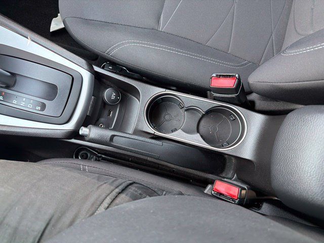 Used 2014 Ford Fiesta SE FWD image 17