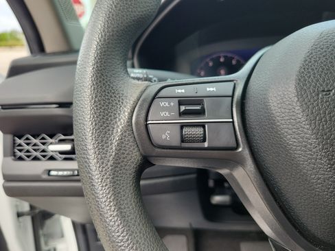 Used 2024 Honda Accord EX image 18