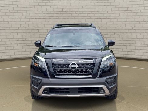 Used 2025 Nissan Pathfinder Rock Creek AWD/4WD image 2