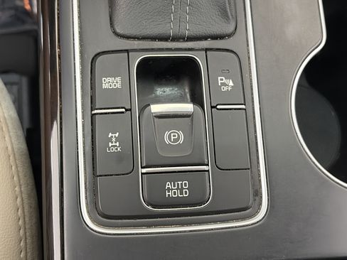 Used 2020 Kia Sorento EX AWD/4WD image 27