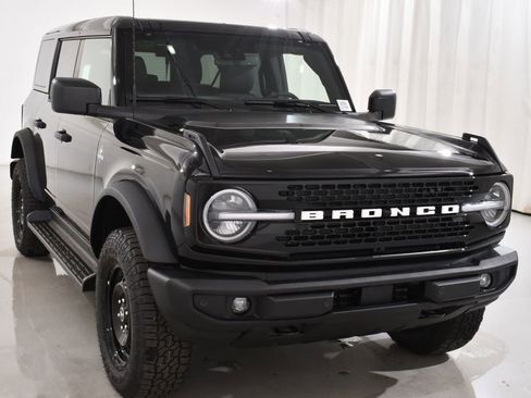 New 2026 Ford Bronco Outer Banks AWD/4WD image 4