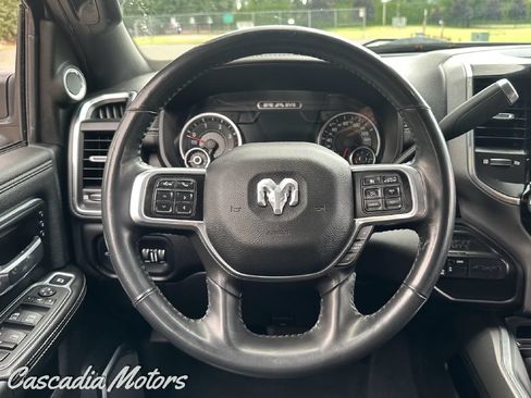 Used 2022 RAM 3500 Laramie AWD/4WD image 35
