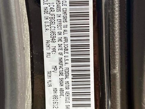 Used 2020 Jeep Grand Cherokee Limited X image 18