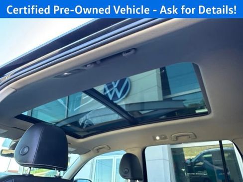 Certified 2023 Volkswagen Atlas SEL Premium AWD/4WD image 24