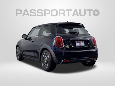 Used 2021 MINI Cooper SE w/ 8.8" Touchscreen Nav Package FWD image 5