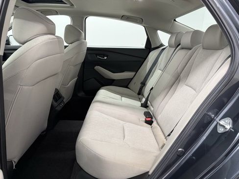 Certified 2025 Honda Accord SE image 18